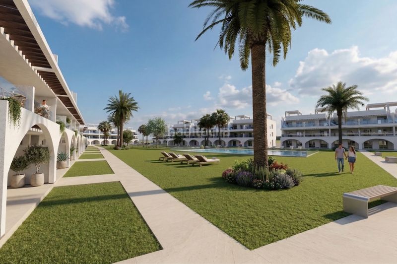 Foto 5b2f4951-fb1e-483c-93a9-6ce4f62b460c. Apartament amb piscina a Las Salinas Vera