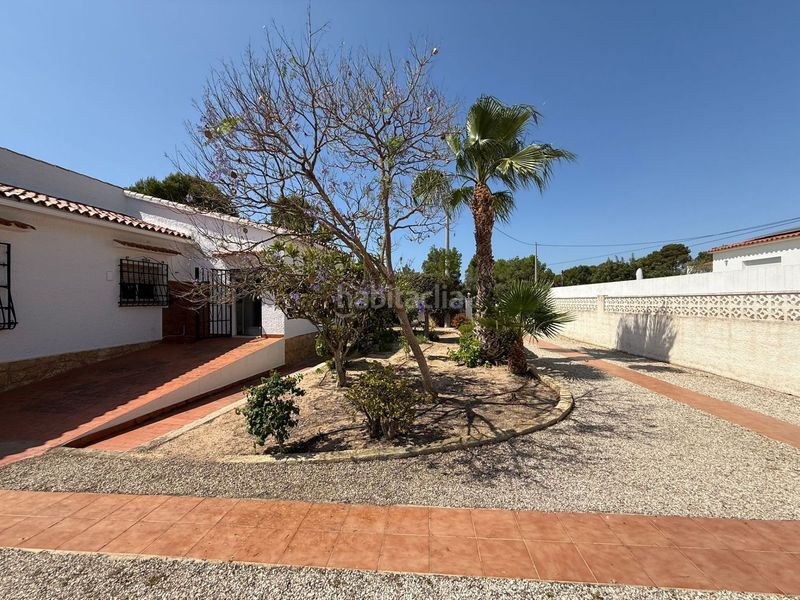 Foto acf13c74-e133-43ef-afb9-4c07e9285c24. Casa amb calefacció a Pueblo-Ubanizaciones Alfàs del Pi (l´)