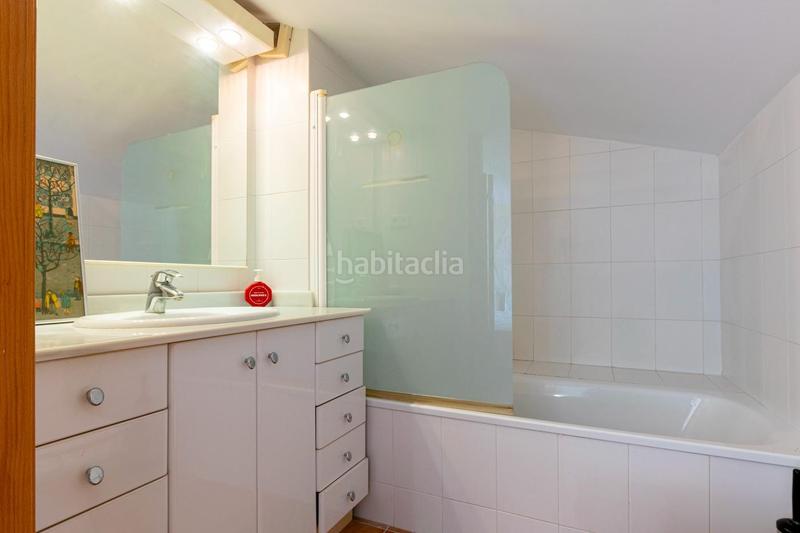 Foto b939a0a4-fcab-42a4-ae19-4aea51d0d999. Àtic amb calefacció a Centre Sitges
