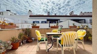 Ático  Carrer sant bonaventura. Dúplex de ensueño con terrazas en el centro de sitges