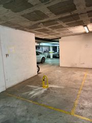 Affitto Posto auto in Vallpineda-Santa Bàrbara. Parking en la bòvila. olvídate de dar vueltas.