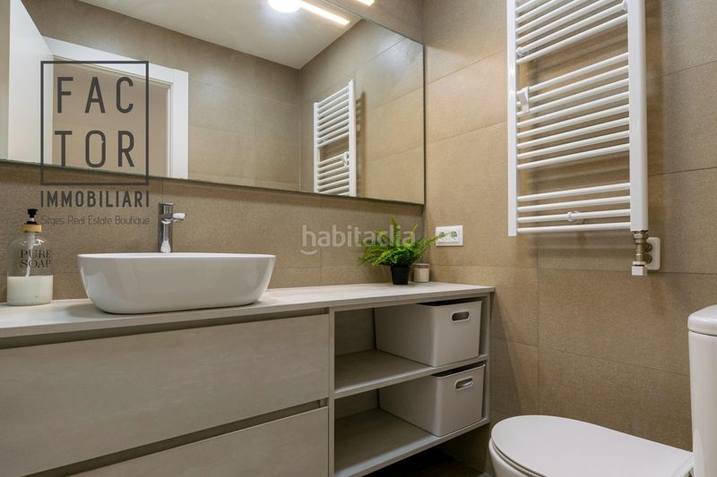Foto 5cff1345-d54f-42c8-a9f9-1b09562050ec. Pis a calle antoni cartro 2 a Can Girona - Terramar - Vinyet Sitges