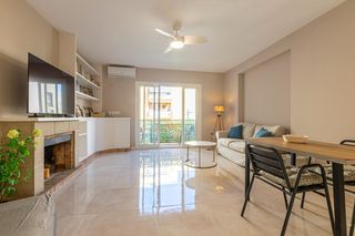 Duplex  Plaça indústria 3. Un dúplex en sitges con mucho ambiente