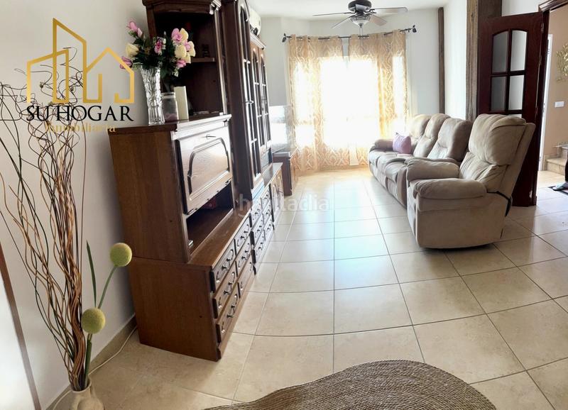 Foto c7456a01-b24e-4eaf-9d03-177e653261d9. Casa bifamiliare con parcheggio in Aguadulce - Almadraba - Punta Candor Rota