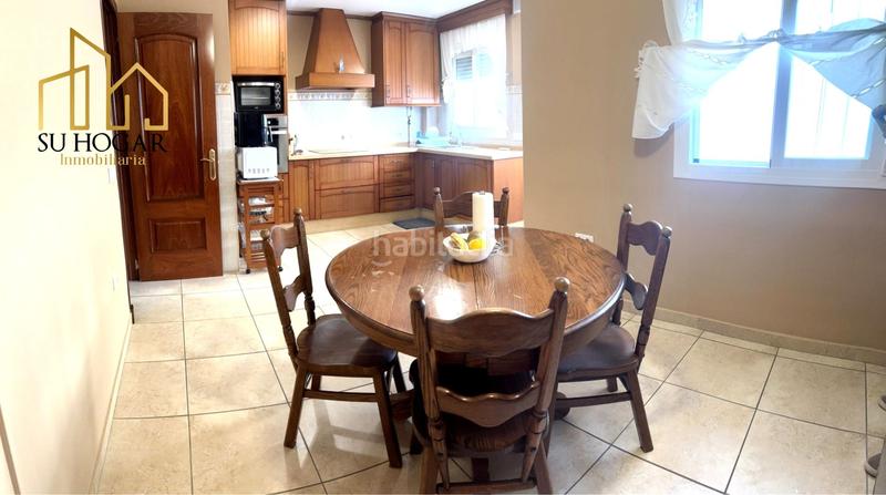 Foto ed831629-33e1-4eff-9cad-cc0f6a606811. Casa bifamiliare con parcheggio in Aguadulce - Almadraba - Punta Candor Rota