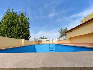 Haus in De salort 151. Casa en venta en catllar el, 4 dormitorios.