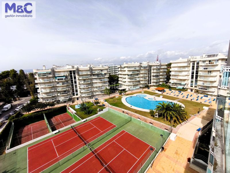Foto 44902693-d6c7-45e1-8113-3b2c7ab14a3e. Àtic a murillo 17 a Mar i Camp - Platja dels Capellans Salou