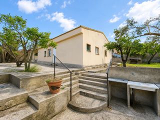Haus  Francoli 7. Casa en venta en catllar el, 3 dormitorios.