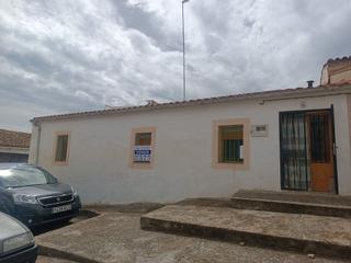 Casa  Calle fontanina. Vivienda en venta villa del rey