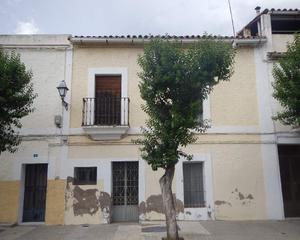 Casa  Plaza portugal. 2 viviendas en venta. alcántara