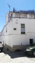 Casa  Calle trajano. Vivienda en venta. alcántara