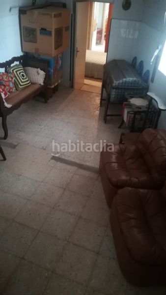 Foto f7160081-aef4-4daf-bad0-3e049f941736. Casa a Alcántara