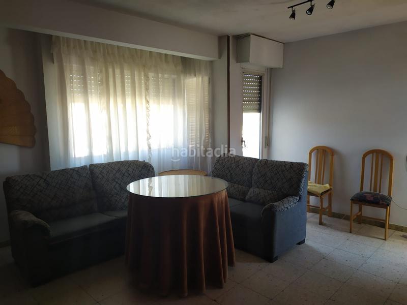 Foto fff74d09-d7ba-46b0-94cc-1d82fef26902. Piso en Alcántara