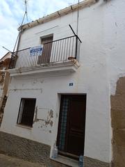 Casa in Alcántara. Vivienda  en venta. alcántara