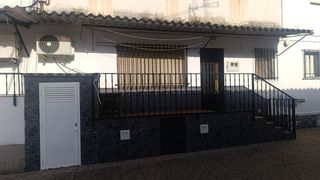 Haus in Alcántara. Vivienda en venta planta baja.bda virgen del pilar. alcántara