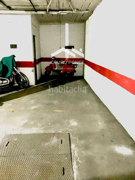 Foto bceb86e9-b78e-45e8-9574-20d757c62c5b. Aparcament cotxe a Centro Jerez de la Frontera