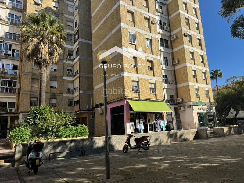 Foto 9f133112-d360-4107-a960-406ccbf08ef7. Local comercial  en las proximidades de ies alvar nuñez. en Jerez de la Frontera