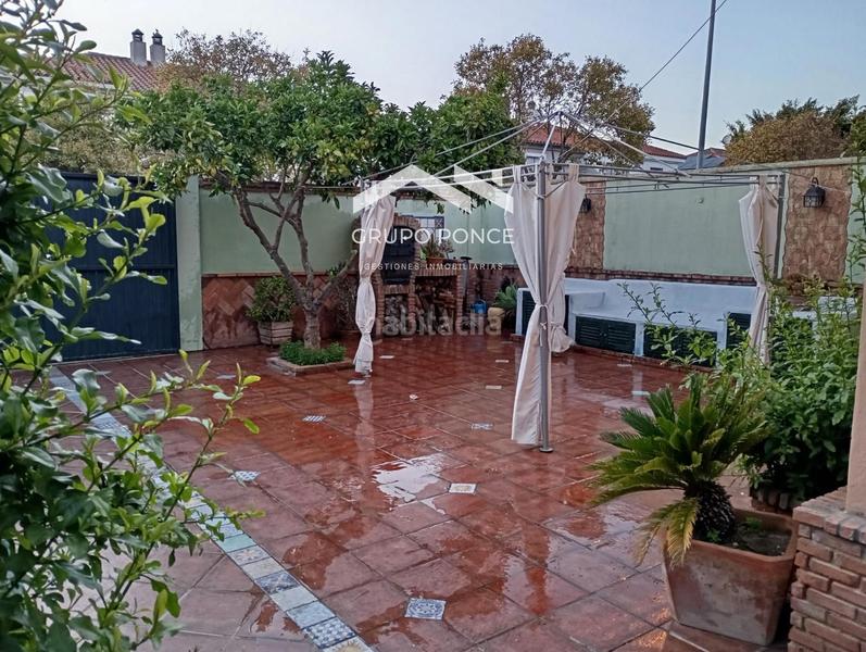 Foto 9006ca37-c2b8-48e9-b8e7-0b9d0e7f50ff. Casa adossada a Pozoalbero Jerez de la Frontera