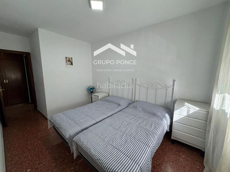 Foto 37aca83f-466c-4c2a-a62b-87a39cae9ab6. Piso  en av puerta del sur de 2 habitaciones, terraza, garaje y trastero en Jerez de la Frontera