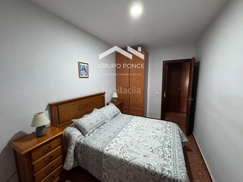 Foto 57b27ee6-88ba-4113-9854-4c75900a3cb3. Piso  en av puerta del sur de 2 habitaciones, terraza, garaje y trastero en Jerez de la Frontera