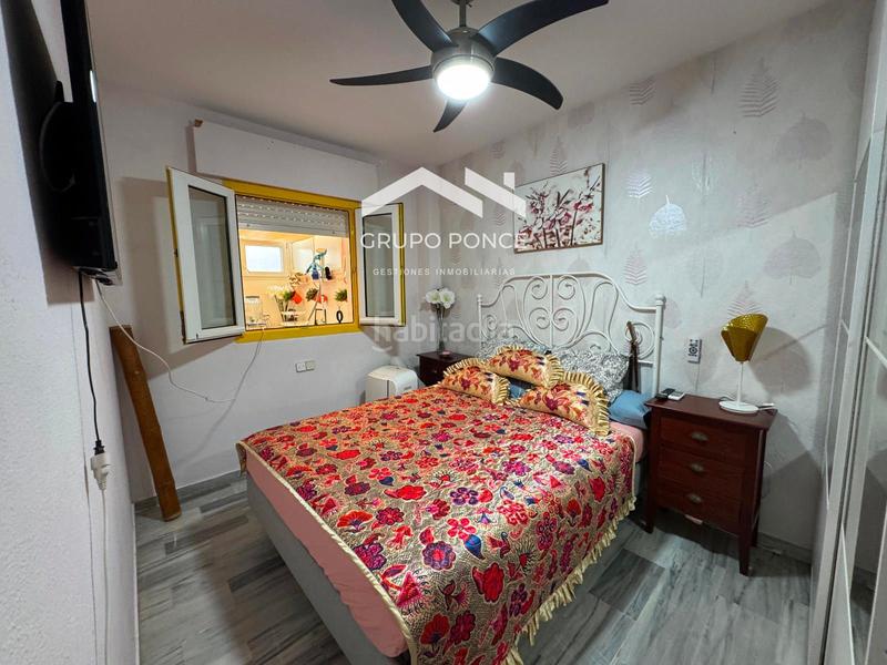 Foto acfd43db-fa43-4613-a148-6d8a7d29bac7. Piso  de renta libre, 2 habitaciones convertida a 1 y patio. en Jerez de la Frontera