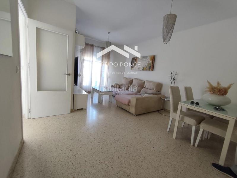 Foto abe86e75-8e23-422f-9084-b8ef849c2e5b. Casa adossada a Caballero Bonald-S. José Obrero-Guadalcacín Jerez de la Frontera