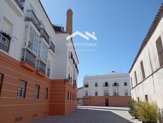 Appartamento in Centro. Apartamento en jerez de la frontera, zona centro