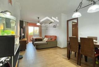 Piso en Picadueñas. Piso vpo en zona sur de 3 habitaciones