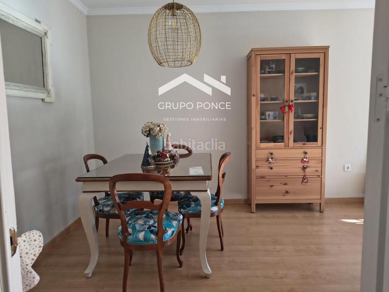 Foto 7a658b19-eca8-4691-b6b2-19248a679e95. Casa adossada amb aparcament a Caballero Bonald-S. José Obrero-Guadalcacín Jerez de la Frontera