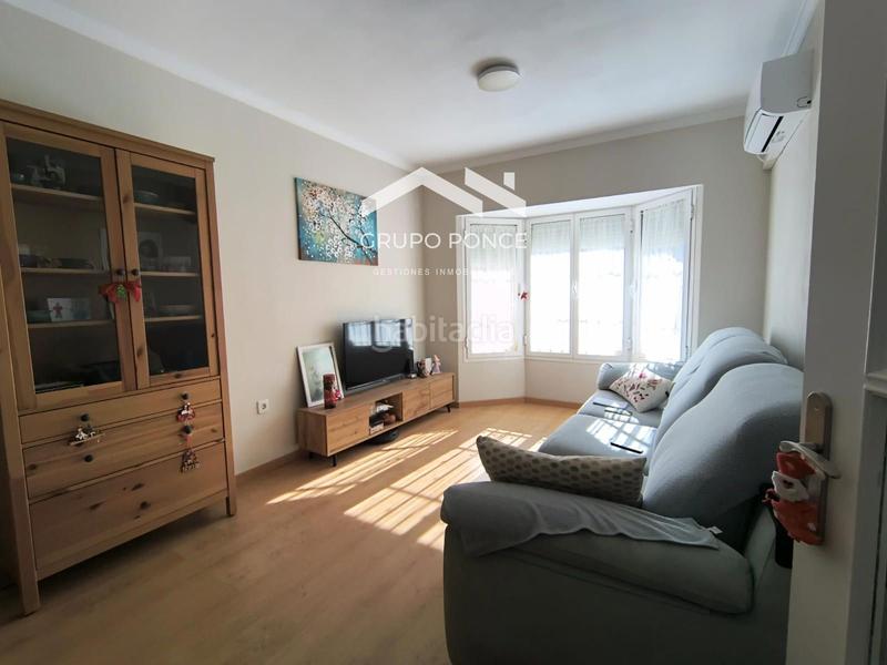 Foto f2397484-334d-493a-8815-37ed5f855355. Casa adossada amb aparcament a Caballero Bonald-S. José Obrero-Guadalcacín Jerez de la Frontera