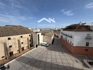 Etagenwohnung in Centro. Fantástico piso en pleno centro junto a los claustros de santo d
