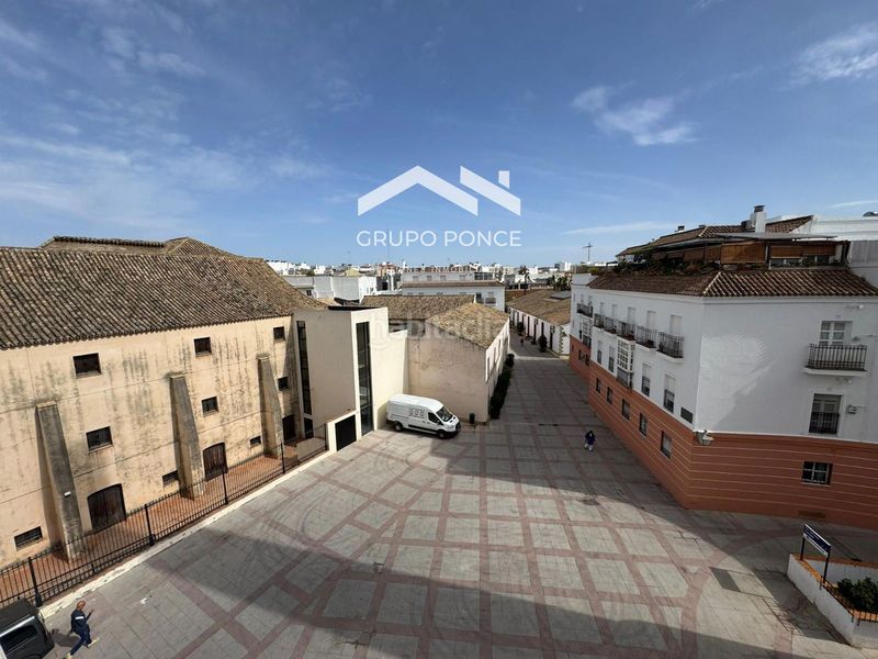 Foto 2287341e-b734-439c-9621-8c8d00f25bcf. Pis amb aparcament a Centro Jerez de la Frontera