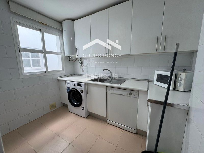 Foto fb5172f6-3ff7-42f2-b443-d04b25bce68d. Pis amb aparcament a Centro Jerez de la Frontera