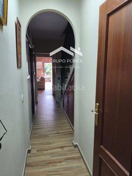 Foto 20f81e98-0da2-4bd7-aba9-b1aa1d645900. Casa adossada a Caballero Bonald-S. José Obrero-Guadalcacín Jerez de la Frontera