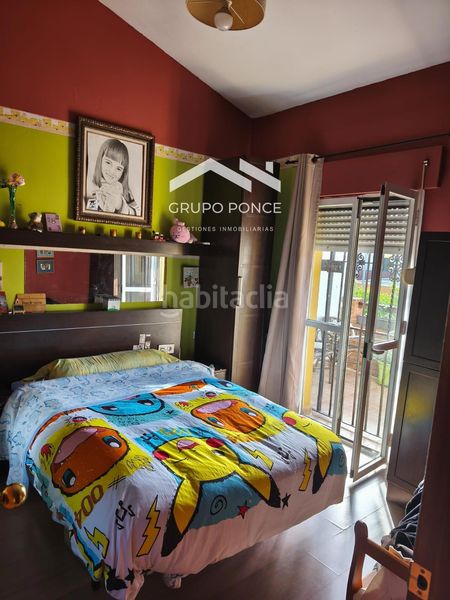 Foto bac60863-928b-4ab5-94f6-dd3fa8c5f061. Casa adossada a Caballero Bonald-S. José Obrero-Guadalcacín Jerez de la Frontera
