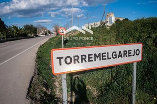 Fondo rustico in El Rocío - La Milagrosa. Parcela urbana de 208 m situada en torremelgarejo, jerez de la f