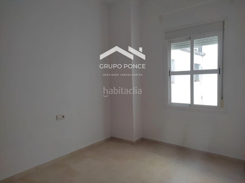 Foto b73fe9d7-de0d-4e1b-9ade-8e2760454f8d. Pis a Centro Jerez de la Frontera