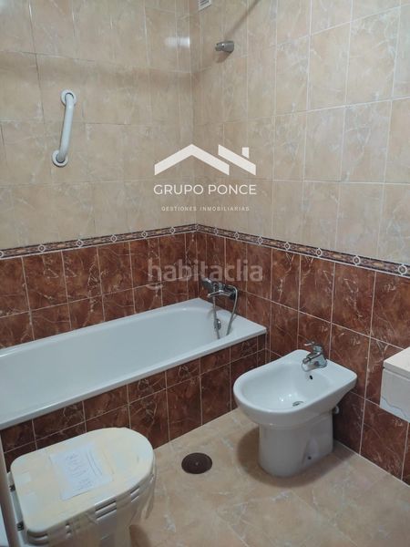 Foto d86a2ae5-ac3d-4c82-9321-c047e34ad752. Pis a Centro Jerez de la Frontera