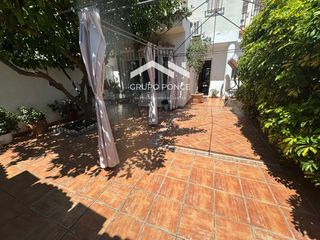 Casa adossada a El Rocío - La Milagrosa. Casa en jerez de la frontera, zona la marquesa.