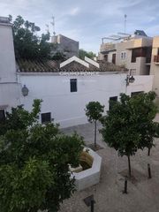 Flat in Centro. Piso reformado de 2 dormitorios en pleno centro de jerez junto a