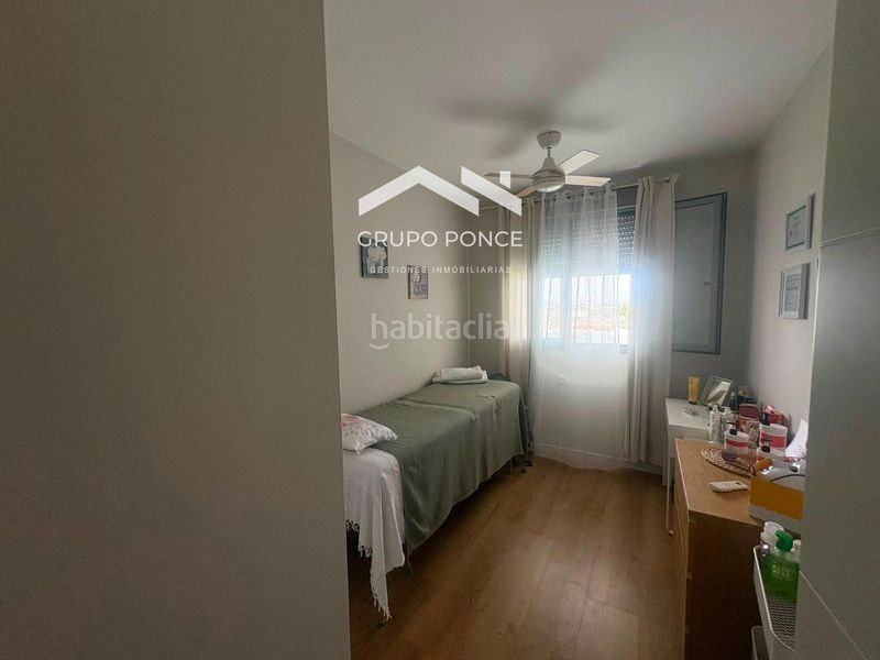 Foto d3d35718-344f-43d5-963e-a90c36ad3c80. Pis amb aparcament piscina a Caballero Bonald-S. José Obrero-Guadalcacín Jerez de la Frontera
