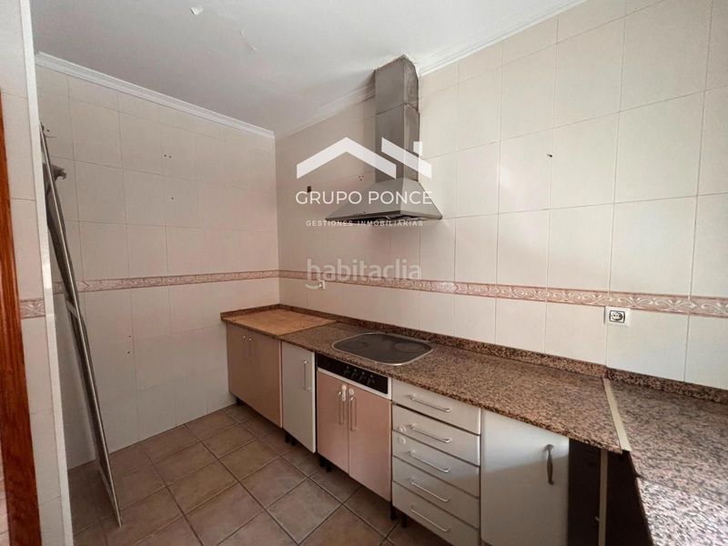 Foto cd8408f0-6dc8-4030-bd4a-40ee1e3d3be2. Dúplex duplex en Avenida de Rota Chipiona