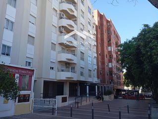 Appartement à Vallesequillo. Piso   zona madre de dios  plaza estacion