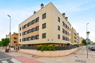 Aparcament cotxe a Calle río linares 3