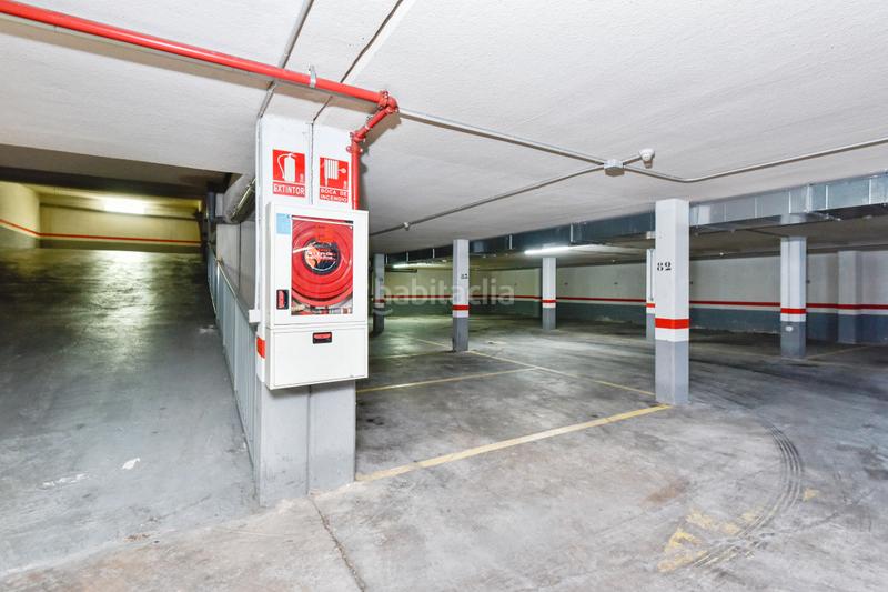 Foto cb9009f9-8e42-4c6b-bc8d-8a8d54bdab9c. Posto auto in calle río linares 3 in Lardero