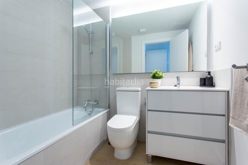 Foto d977929d-c40f-4569-91c6-eb56858b7683. Miete etagenwohnung in calle anna frank 19 in El Cañaveral Madrid