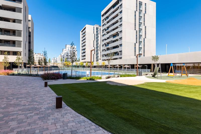 Foto 76c1b46d-904b-4983-a49c-626b665e3e8f. Rent flat in calle anna frank 19 in El Cañaveral Madrid
