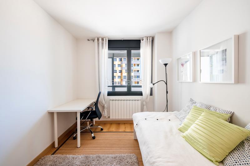Foto db7f5287-0ddc-407b-9b88-4ab05a59c985. Location appartement dans calle santo tomás 59 dans León
