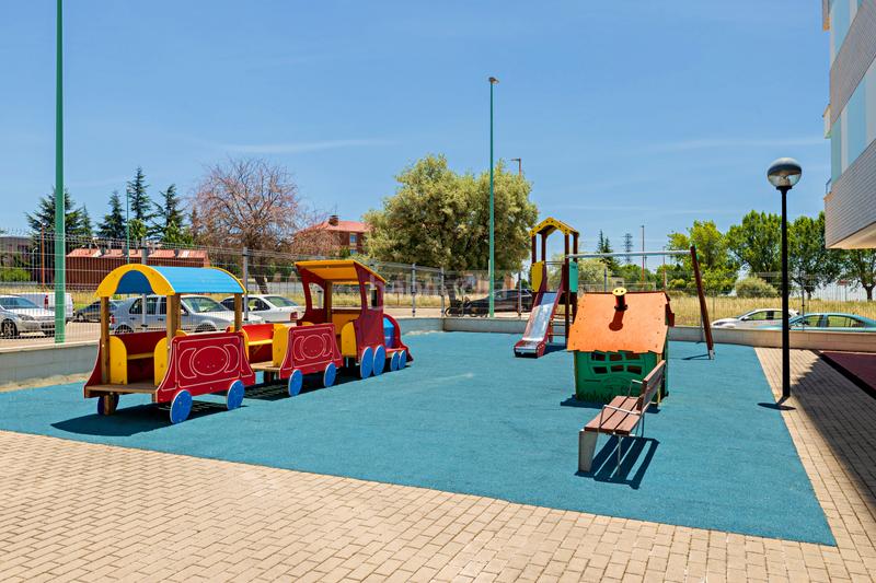 Foto d866aa44-53c4-4d91-8b7e-6dce2cf81c6a. Lloguer pis a calle santo tomás 59 a Puente Castro León