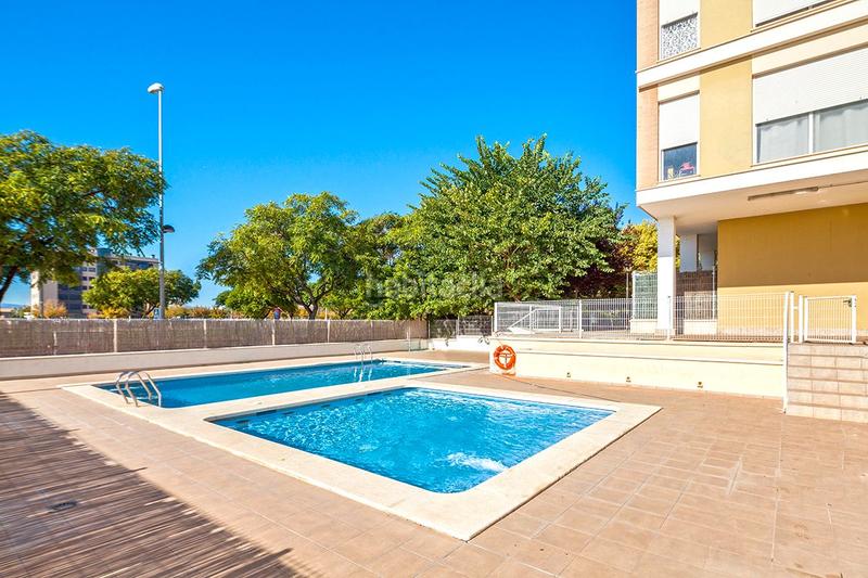 Foto 3a263640-4d73-4cd0-b869-2c719bfade05. Rent flat in carrer del riu nervión 9 in Parque Sensal Castellón de la Plana